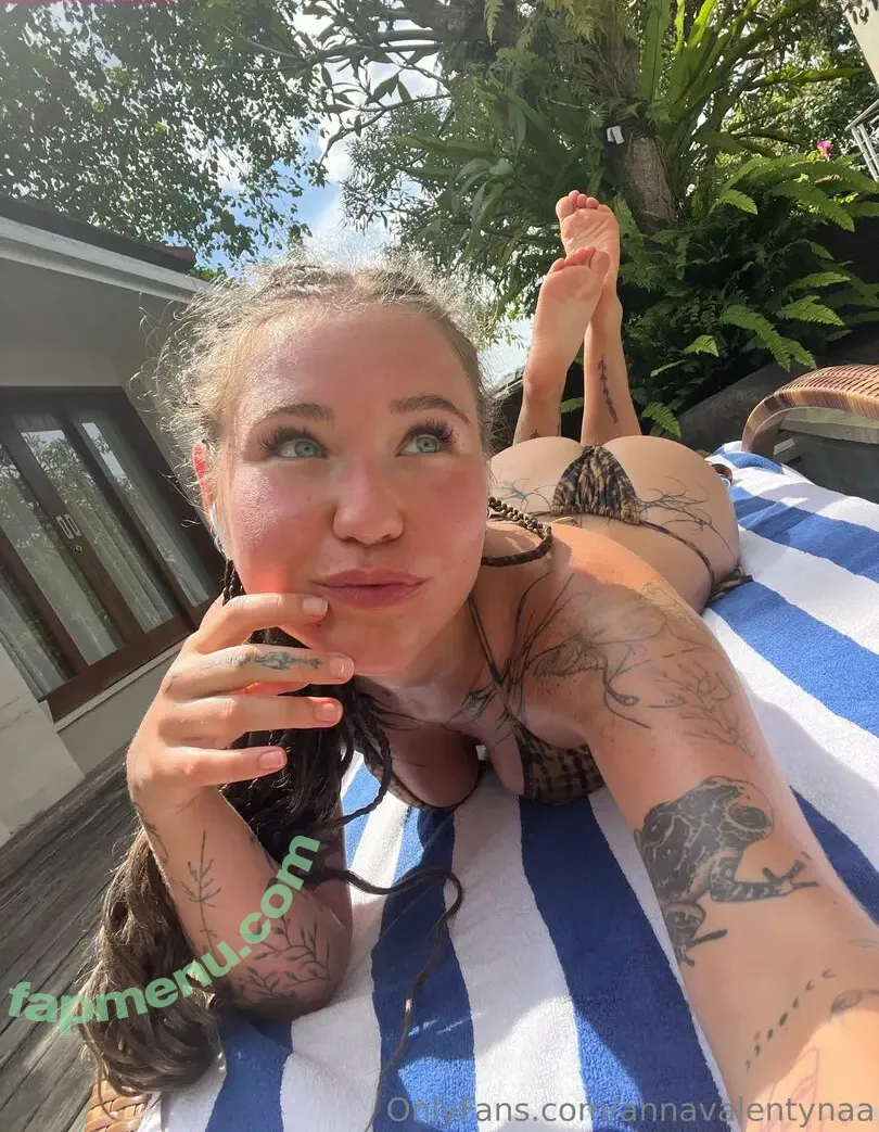 annavalentynaa nude photo #0052 (annavalentynaa_)