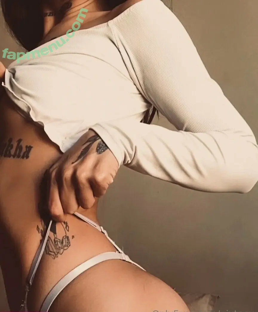 annavixenx nude photo #0002 (anavixens)