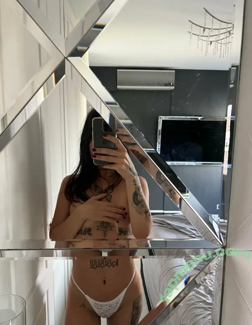 annavixenx nude photo #0024 (anavixens)