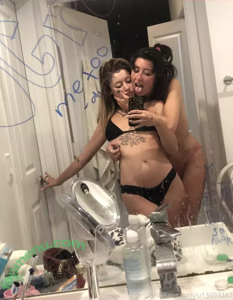 Anne Frank nude photo #0092 (annefrankhouse_official / lil_ann3frank / lilann3frank)