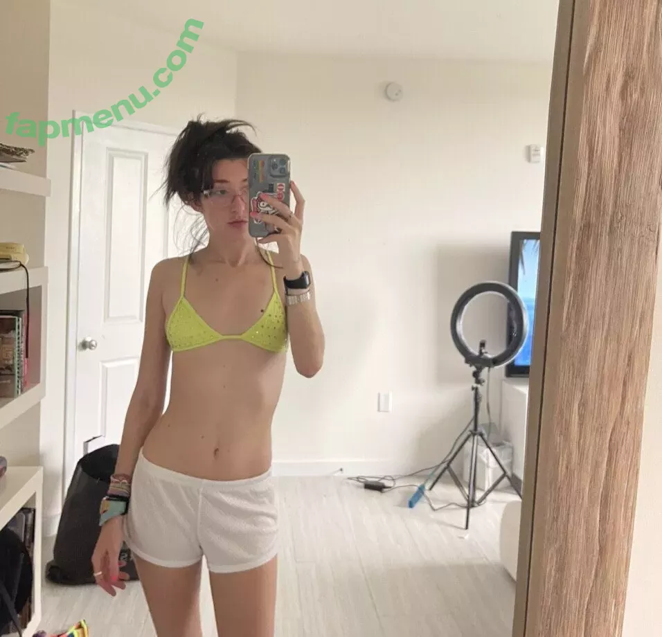 Anne Frank nude photo #0193 (annefrankhouse_official / lil_ann3frank / lilann3frank)