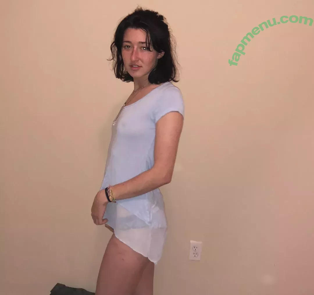 Anne Frank nude photo #0207 (annefrankhouse_official / lil_ann3frank / lilann3frank)