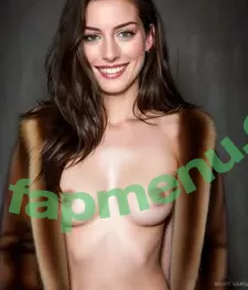 Anne Hathaway nude photo #0812 (ahathawaynews / annehathaway / heatherannie)