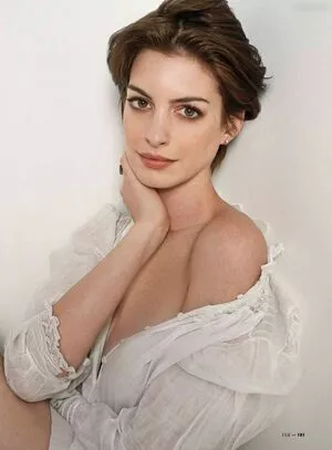 Anne Hathaway / ahathawaynews / annehathaway / heatherannie nude photo #1874