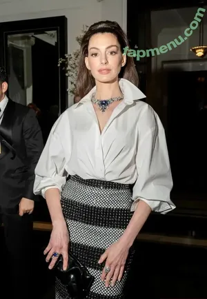 ahathawaynews, annehathaway, heatherannie leaks