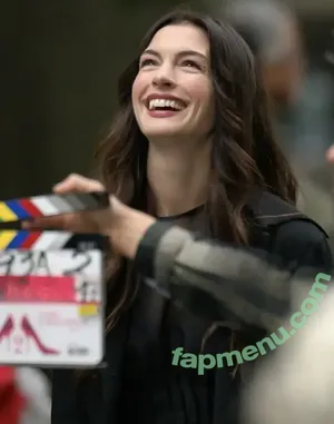 Anne Hathaway / ahathawaynews / annehathaway / heatherannie nude photo #2537
