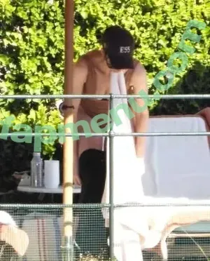 Anne Hathaway / ahathawaynews / annehathaway / heatherannie nude photo #2607