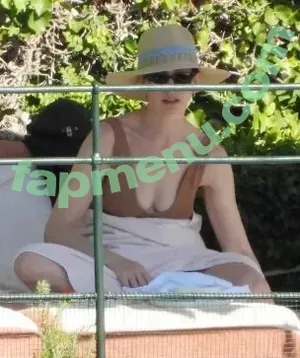 Anne Hathaway / ahathawaynews / annehathaway / heatherannie nude photo #2612