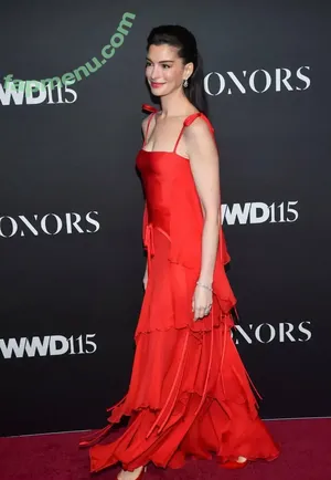 Anne Hathaway / ahathawaynews / annehathaway / heatherannie nude photo #2646