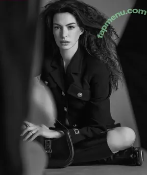 Anne Hathaway / ahathawaynews / annehathaway / heatherannie nude photo #2682