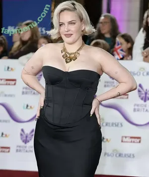 Anne-Marie / Anne Marie / annemarie / xxannemariee nude photo #0286