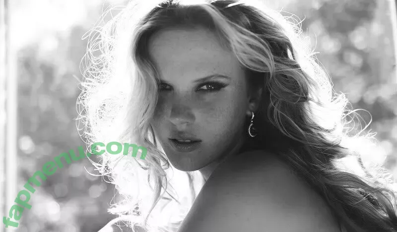 Anne Vyalitsyna nude photo #0034 (annev)