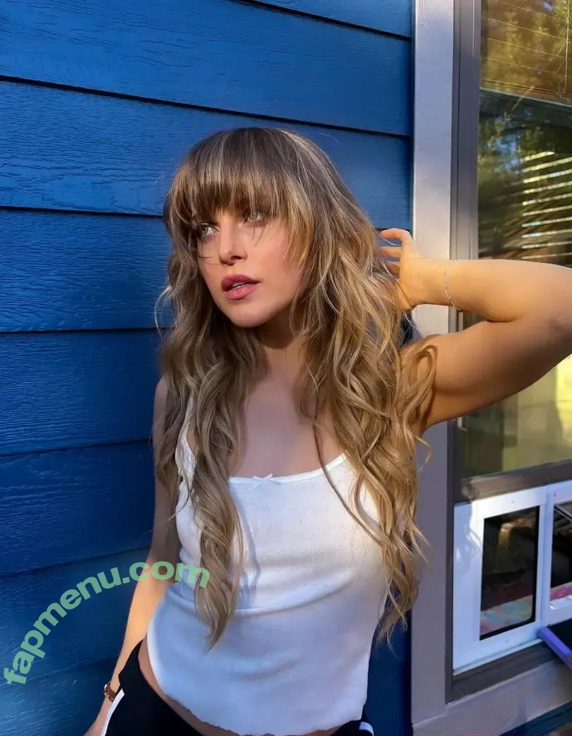 Anne Winters nude photo #0116 (anna_winters / annewinters)