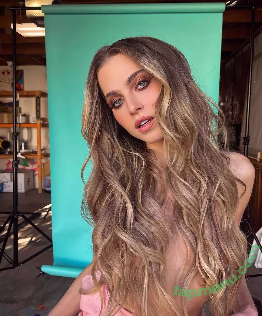 Anne Winters nude photo #0003 (anna_winters / annewinters)
