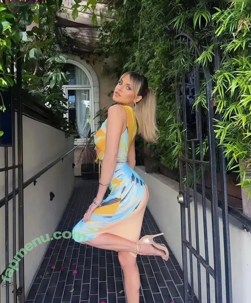 Anne Winters nude photo #0662 (anna_winters / annewinters)