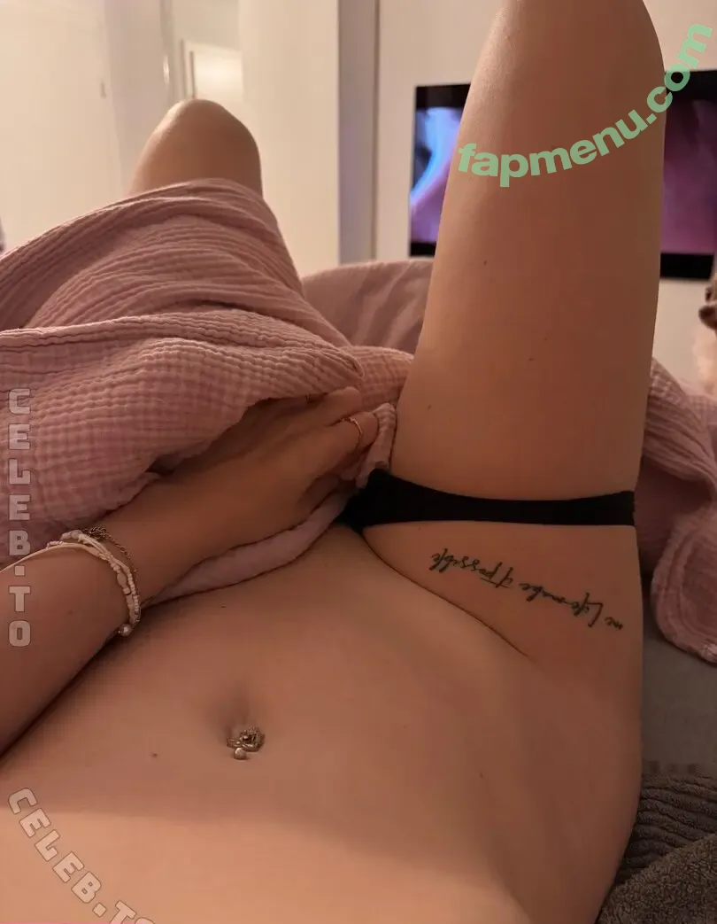 Anne Wünsche nude photo #0022 (anne_wuensche / annewuensche)