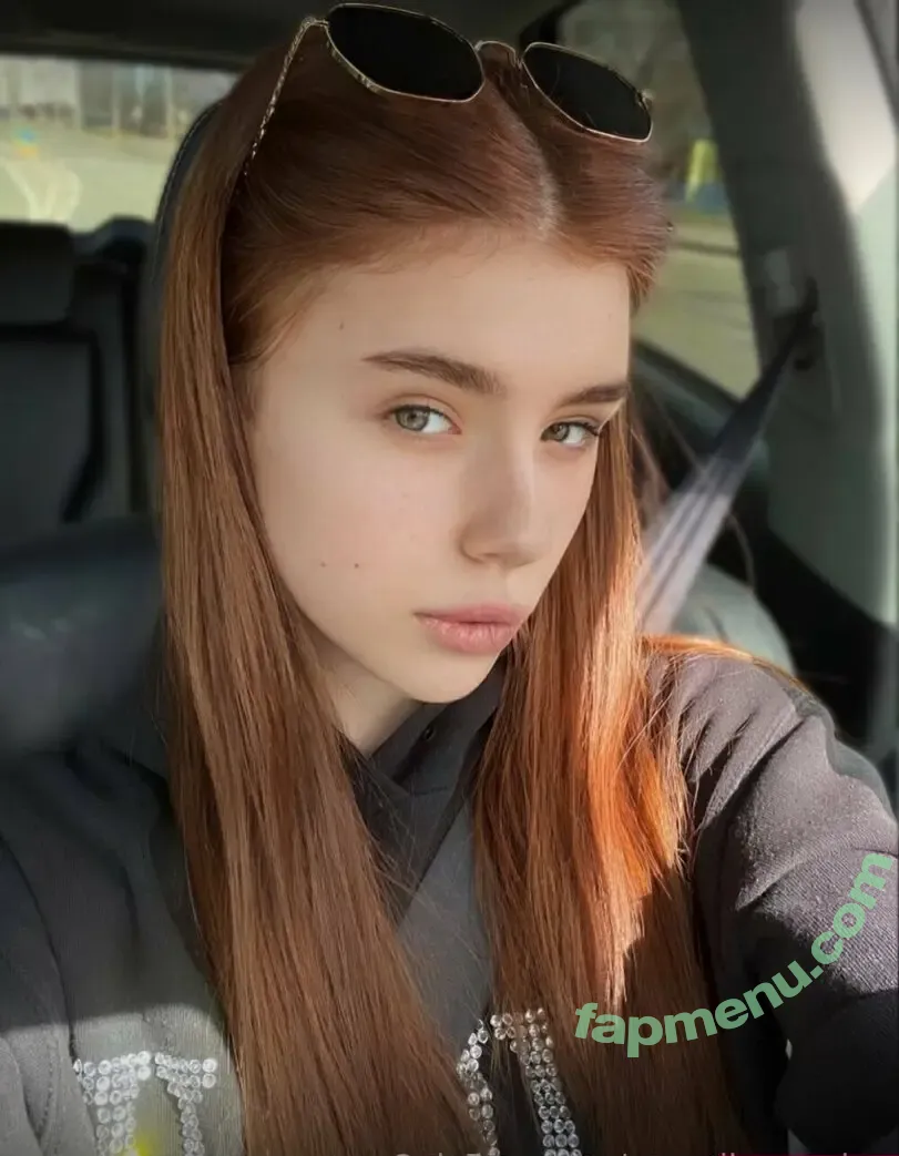 annediamondxo nude photo #0005 (annediamond)