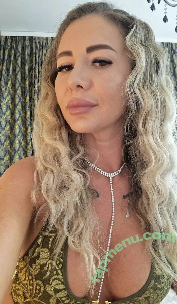annekay01 nude photo #0032 (annekay01)