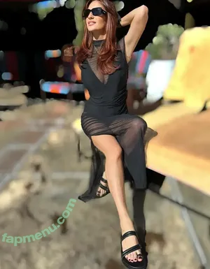 Anneliese Van Der Pol / anneliesevanderpol nude photo #0025