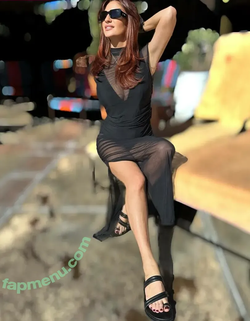 Anneliese Van Der Pol nude photo #0025 (anneliesevanderpol)