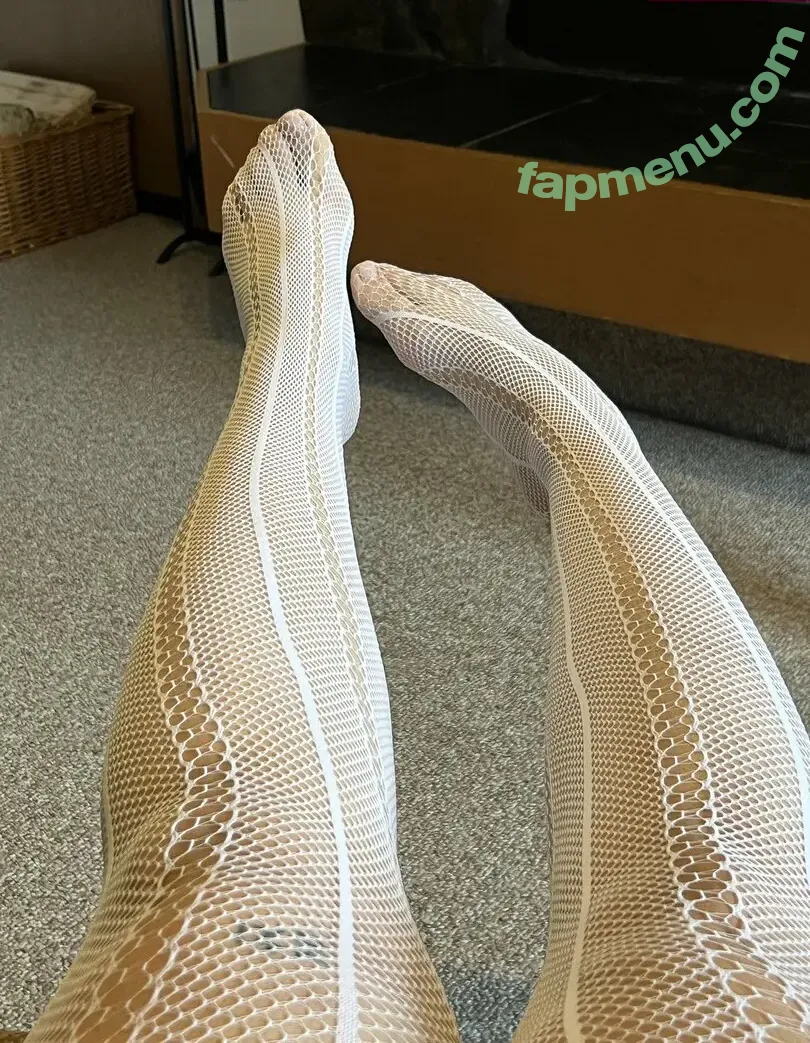 annem_eh nude photo #0192 (Jeanie)