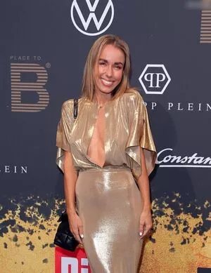 Annemarie Carpendale / Annemarie.Carpendale / annemarie_carpendale / annie_carpendale nude photo #0721