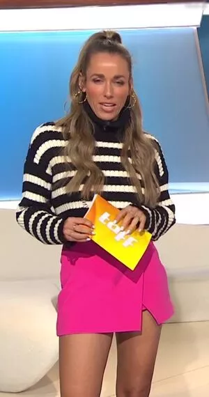 Annemarie Carpendale / Annemarie.Carpendale / annemarie_carpendale / annie_carpendale nude photo #0774