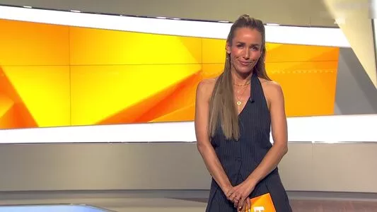 Annemarie Carpendale / Annemarie.Carpendale / annemarie_carpendale / annie_carpendale nude photo #0783