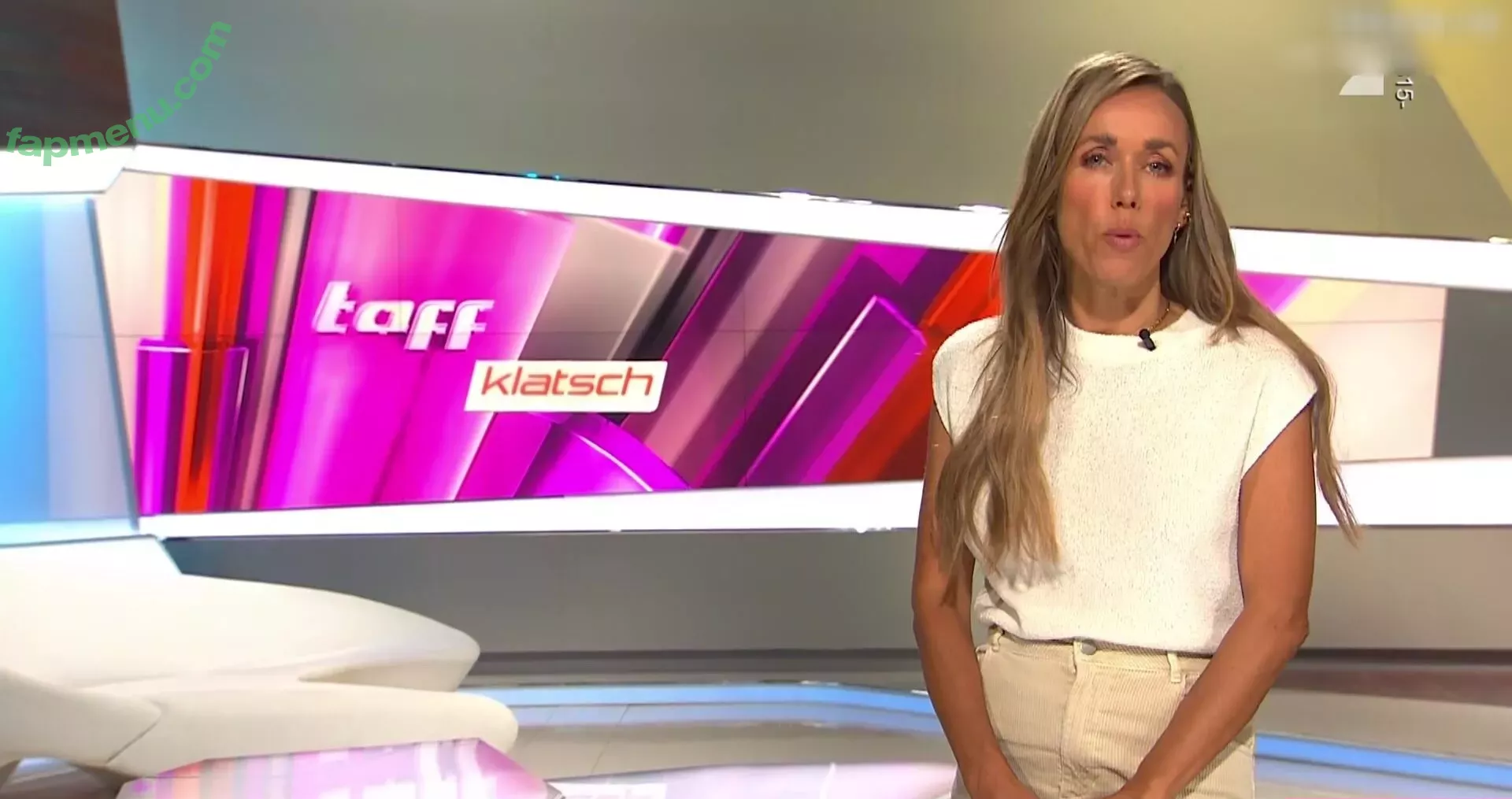 Annemarie Carpendale nude photo #0650 (Annemarie.Carpendale / annemarie_carpendale / annie_carpendale)