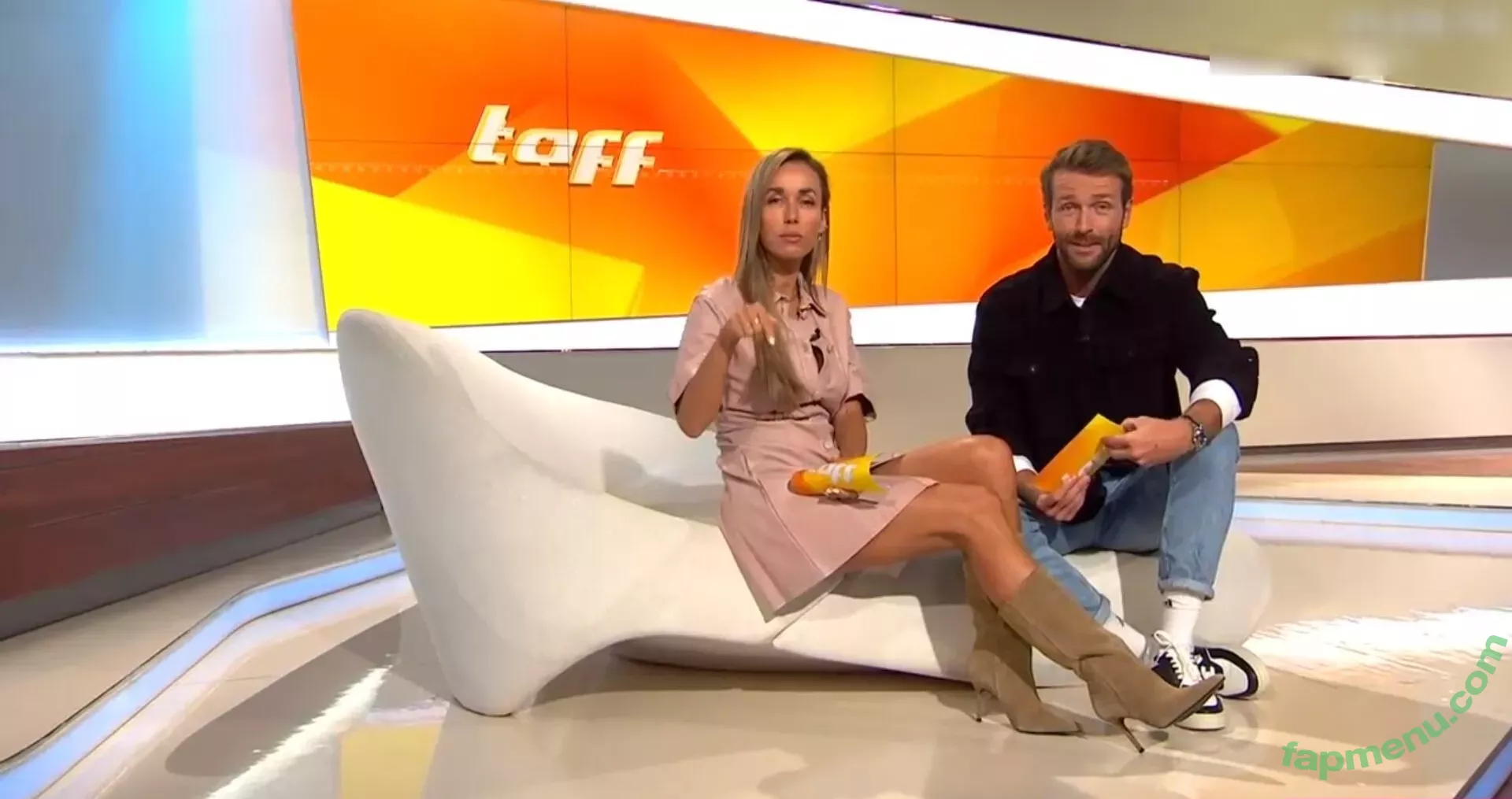 Annemarie Carpendale nude photo #0667 (Annemarie.Carpendale / annemarie_carpendale / annie_carpendale)