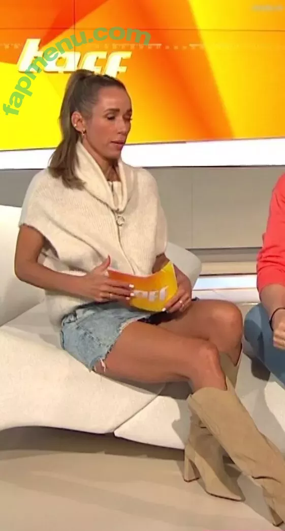 Annemarie Carpendale nude photo #0697 (Annemarie.Carpendale / annemarie_carpendale / annie_carpendale)