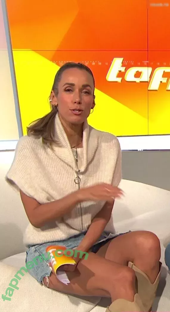 Annemarie Carpendale nude photo #0701 (Annemarie.Carpendale / annemarie_carpendale / annie_carpendale)