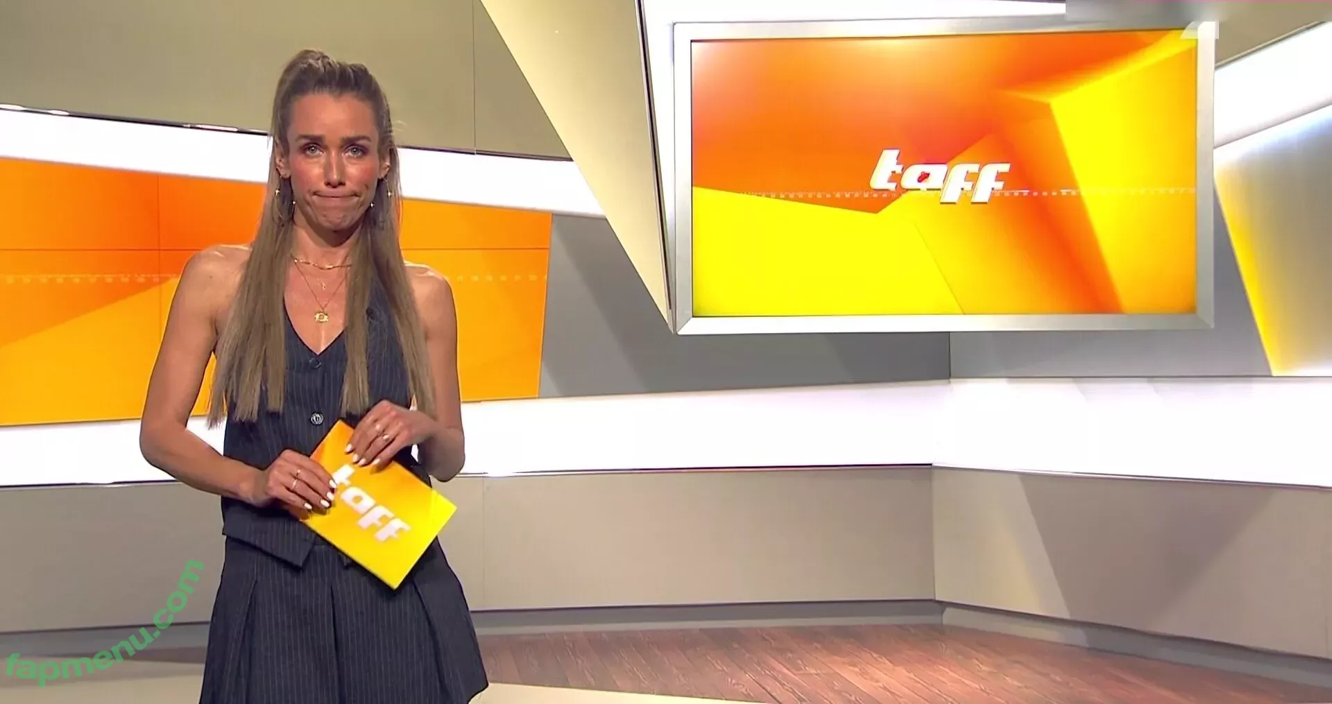 Annemarie Carpendale nude photo #0787 (Annemarie.Carpendale / annemarie_carpendale / annie_carpendale)