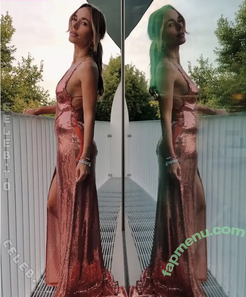 Annemarie Carpendale nude photo #1496 (Annemarie.Carpendale / annemarie_carpendale / annie_carpendale)