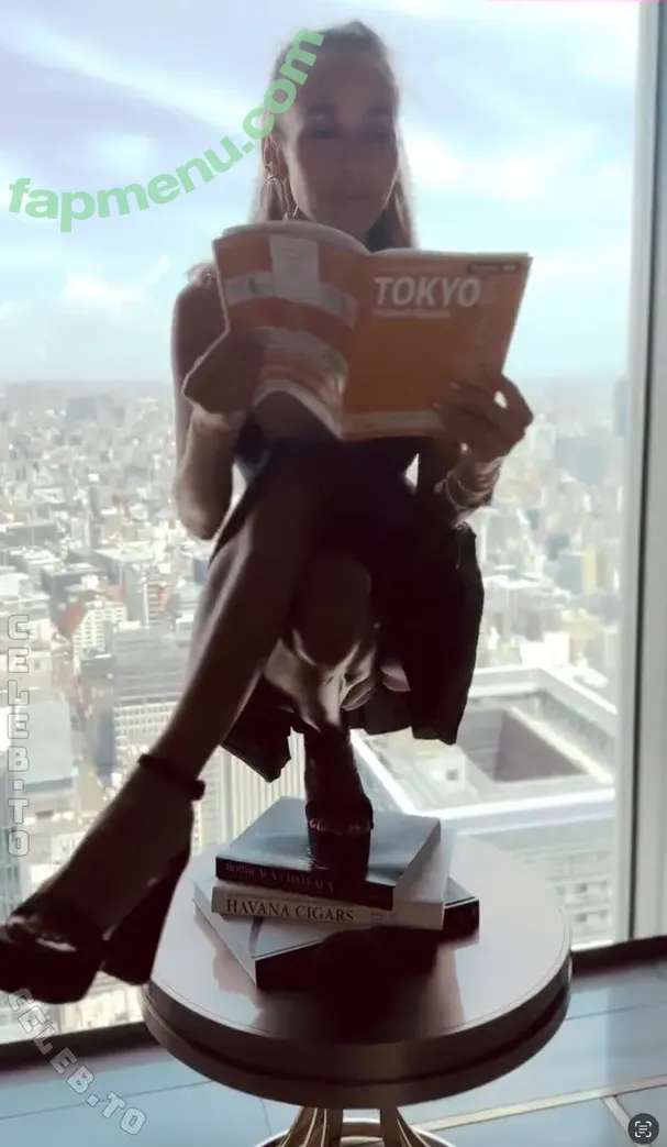 Annemarie Carpendale nude photo #1501 (Annemarie.Carpendale / annemarie_carpendale / annie_carpendale)