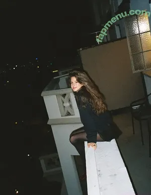 AnneMarie Morin / cloudynoir / xtracloudy nude photo #0412