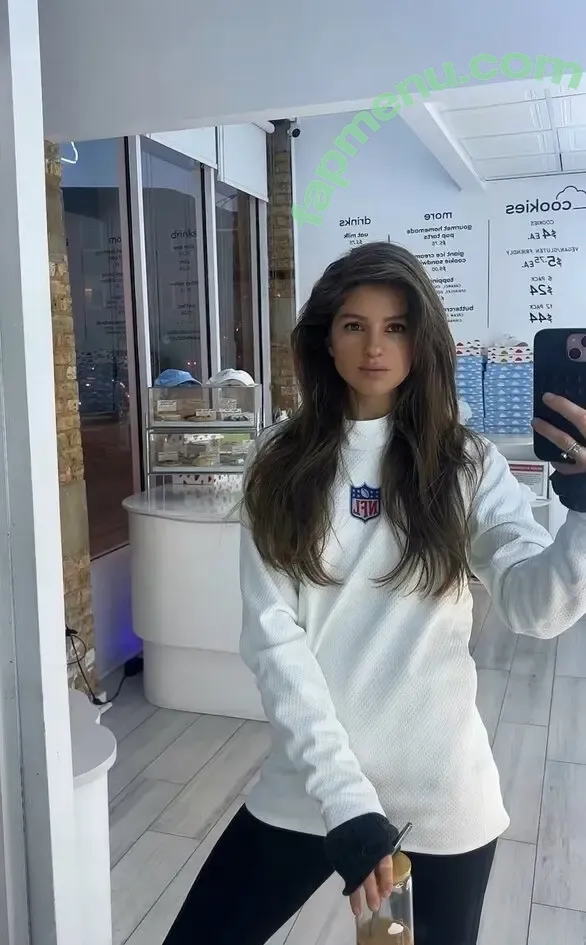 AnneMarie Morin nude photo #0418 (Cloudynoir / xtracloudy)