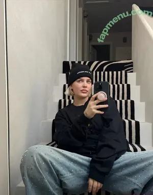 Annemarie / annemarie98 nude photo #0210