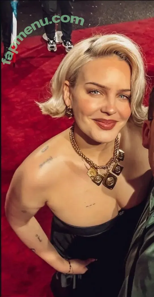 Annemarie nude photo #0199 (annemarie98)