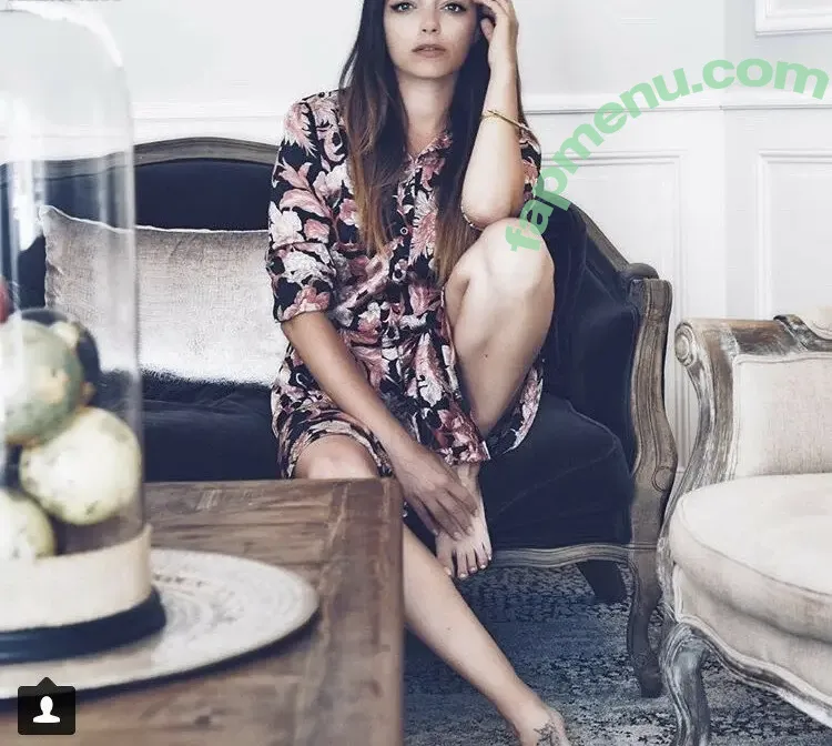 Annemenden nude photo #0005 (Annemenden)