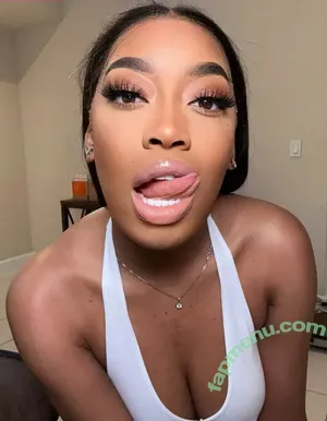 Annemoore / ItsAnneMoore / muvamoore nude photo #0066