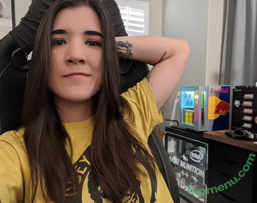 AnneMunition nude photo #0002 (AnneMunition)