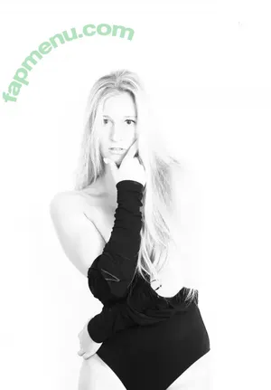 Annesophie Linn / bild21 / bild21_fotostudio nude photo #0022
