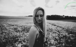 Annesophie Linn / bild21 / bild21_fotostudio nude photo #0026