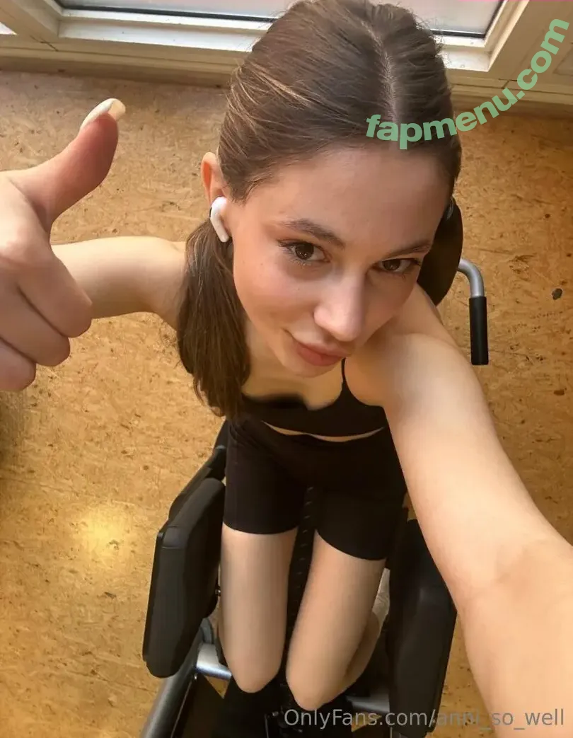 anni_so_well nude photo #0013 (wellenoughalonepod)