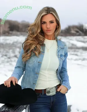 Annie Agar / annieagar5 nude photo #0411