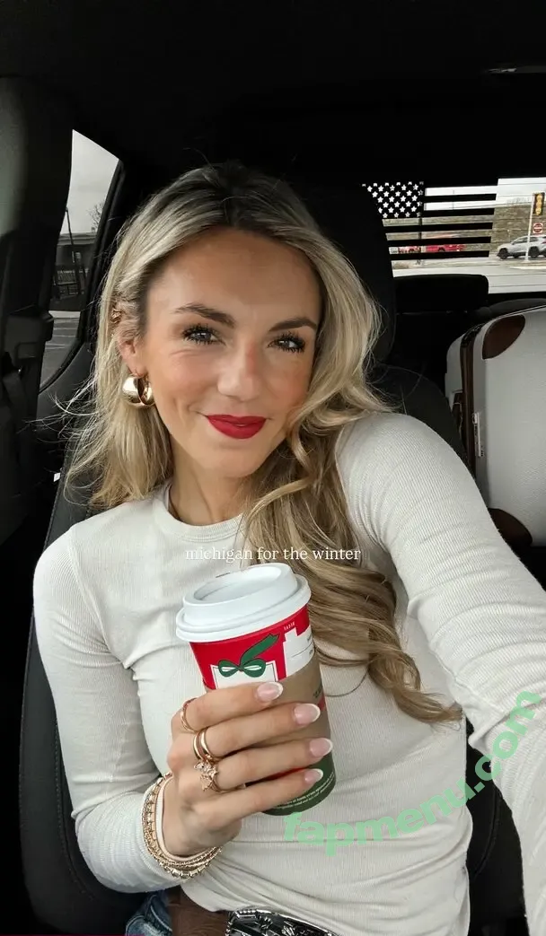 Annie Agar nude photo #0388 (annieagar5)