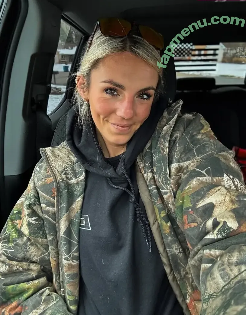 Annie Agar nude photo #0392 (annieagar5)