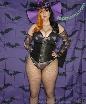 Annie Christ / annie_christ / anniechrist2024 / anniechrist35 nude photo #0900