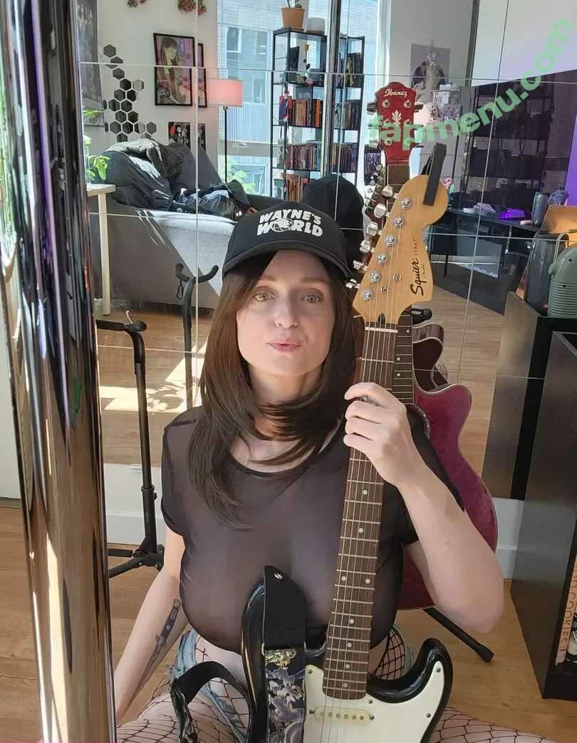 Annie Christ nude photo #1122 (annie_christ / anniechrist2024 / anniechrist35)